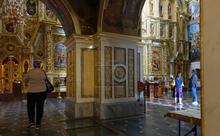 Foto de Kiev. Ukraine. May 16, 2019 View of the central part of the Assumption Cathedral of the Kiev-Pechersk Lavra - Imagen libre de derechos