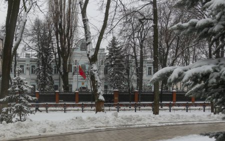 Téléchargez les photos : Ambassade de la République populaire de Chine en Ukraine sur la rue Hrushevsky - en image libre de droit