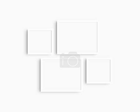 Foto de Conjunto de maquetas de pared Gallery, 4 marcos blancos. Maqueta de marco limpia, moderna y minimalista. Dos marcos horizontales y dos cuadrados, 14x11 (14: 11), 8x8 (1: 1) pulgadas, en una pared blanca. - Imagen libre de derechos