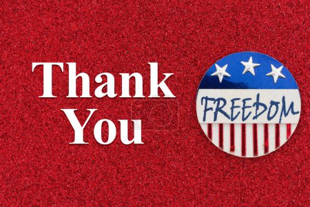 Téléchargez les photos : Message de remerciement avec bouton de liberté USA rouge, blanc et bleu - en image libre de droit