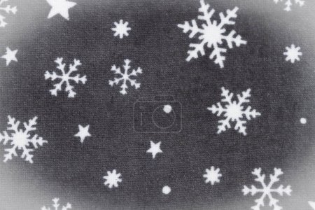 Téléchargez les photos : Flocons de neige blancs sur fond de vacances matériau gris pour votre message d'hiver ou saisonnier - en image libre de droit