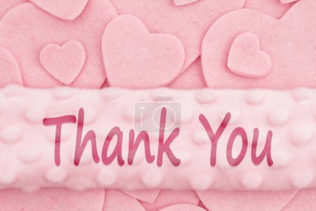 Foto de Gracias mensaje con un montón de corazones rosados por decir gracias a sus clientes - Imagen libre de derechos