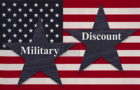 Foto de Descuento militar con bandera estadounidense con estrellas y rayas y estrellas azules - Imagen libre de derechos