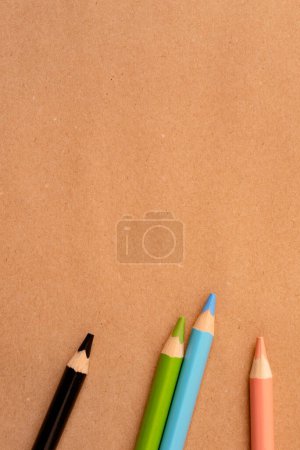 Téléchargez les photos : Crayons de couleur gros plan - en image libre de droit