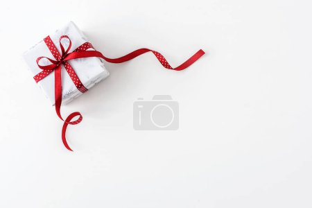 Téléchargez les photos : Boîte cadeau close up - en image libre de droit