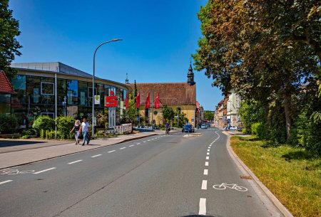 Téléchargez les photos : FORCHHEIM, ALLEMAGNE - CIRCA AOÛT 2021 : Le paysage urbain de Forchheim, Bavière, Allemagne - en image libre de droit