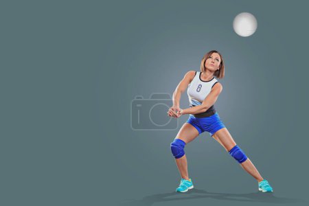 Téléchargez les photos : Joueuse de volley-ball avec une balle - en image libre de droit