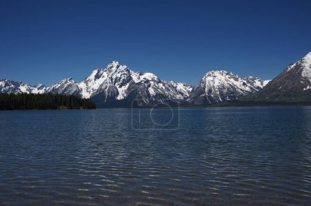 Jackson Lake bei Coulter Bay im Grand Teton NP _ 2470