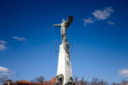 Photo for Monument to the heroes of the air (monumentul eroilo aerului) in Bucharest, Romania, on Aviators' Square. it's a major landmark monument of Romania, opened in 1935 in Bucharest, Romania. - Royalty Free Image