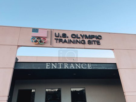 Téléchargez les photos : Colorado Springs, Colorado, États-Unis-20 mars 2024-Faites l'expérience d'un entraînement de patinage artistique de classe mondiale sur le site d'entraînement olympique américain, Broadmoor Ice Skating Rink à Colorado Springs. Nos installations et - en image libre de droit
