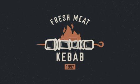 Téléchargez les illustrations : Kebab, modèle de conception de logo Shawarma. Affiche Shawarma pour le restaurant, la cuisine et l'industrie alimentaire, café. Broche avec flamme de feu isolée sur fond blanc. Illustration vectorielle. - en licence libre de droit