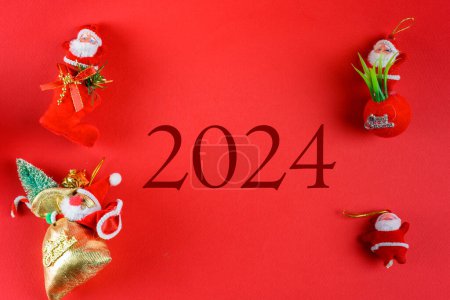 Téléchargez les photos : 2022 year. Summing up the results of the year. Plans for the coming year. on a New Year background. - en image libre de droit