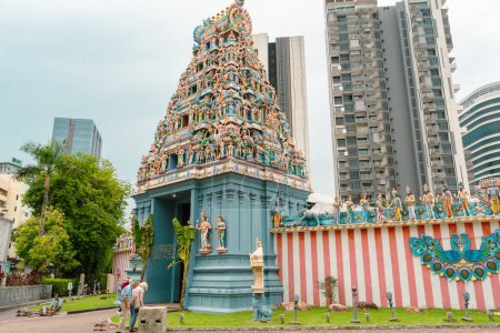 Foto de Singapur - 21 de octubre de 2022: Sri Srinivasa Perumal Templo Hindú en el distrito de Little India - Imagen libre de derechos