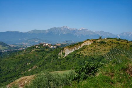 Country landscape at summer along the road from Penne to Teramo, Abruzzo, Italy