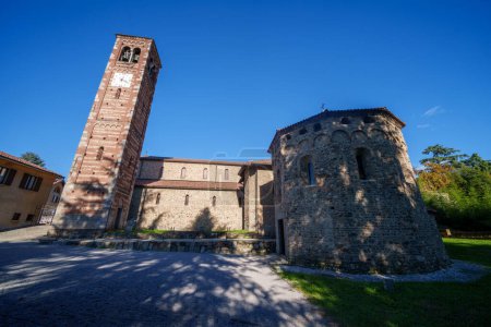 Église médiévale de SS. Pietro e Paolo à Agliate, province de Monza Brianza, Lombardie, Italie