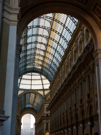 Téléchargez les photos : Galerie Vittorio Emanuele II à Milan, Lombardie, Italie - en image libre de droit