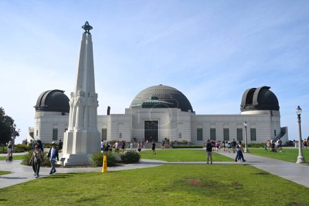 Foto de Los Ángeles, California, Estados Unidos - 30 de julio de 2023: Observatorio Griffith en Los Ángeles. - Imagen libre de derechos