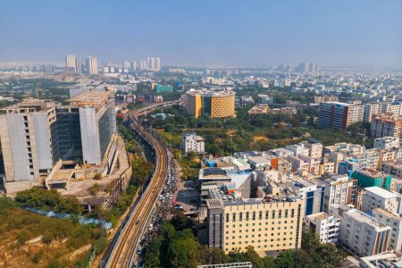 Téléchargez les photos : Hyderabad, Inde - décembre 08, 2023 : Hitec city with in Hyderabad city a major Information technology hub in India. - en image libre de droit