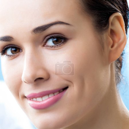 Photo for Close up portrait of beautiful smiling young woman - Royalty Free Image