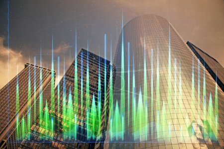 Foto de Gráfico de divisas en paisaje urbano con rascacielos wallpaper exposición múltiple. Concepto de investigación financiera
. - Imagen libre de derechos
