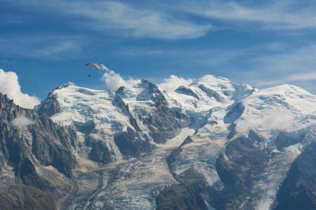 Téléchargez les photos : Vue rapprochée du massif du Mont Blanc depuis le point de vue du Brévent, France - en image libre de droit