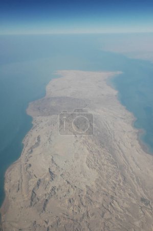 Téléchargez les photos : Vue aérienne d'une mer - en image libre de droit
