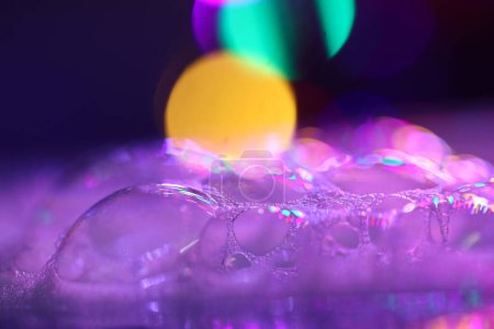 Luftblasen in Farbe Lichter
