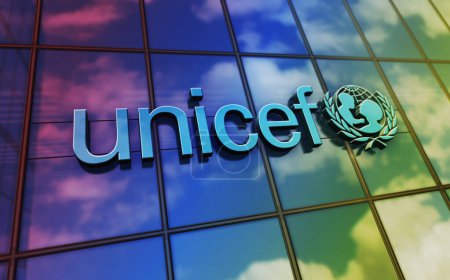 Téléchargez les photos : New York, New York, 10 novembre 2023, concept de bâtiment en verre du siège de l'UNICEF. Logo du Fonds des Nations Unies pour l'enfance Illustration 3D. - en image libre de droit