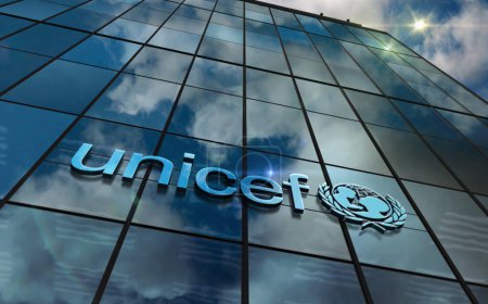 Foto de Nueva York, Nueva York, 10 de noviembre de 2023, UNICEF concepto de edificio de cristal de la sede de la organización. Fondo de las Naciones Unidas para la Infancia símbolo logotipo 3d ilustración. - Imagen libre de derechos