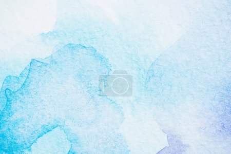 Téléchargez les photos : Aquarelle fond vectoriel bleu. Peinture abstraite à la main fond de tache - en image libre de droit