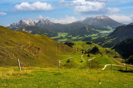 Vista desde la montaña Kitzbueheler Horn en Austria
