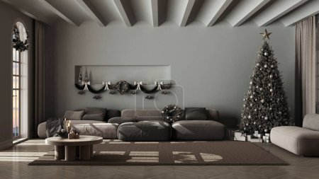 Téléchargez les photos : Scène sombre en fin de soirée, salon moderne avec canapé et tapis, parquet et plafond voûté. Arbre de Noël et cadeaux, design intérieur minimaliste scandinave - en image libre de droit