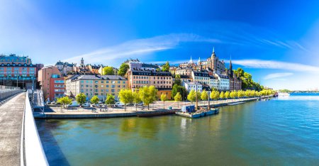 Foto de Ciudad de Estocolmo vista panorámica desde el puente, capital de Suecia - Imagen libre de derechos