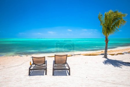Florida Keys vue panoramique sur la plage de sable blanc, Marathon, Floride, États-Unis