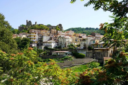 Téléchargez les photos : Nicastro old town with castle in Lamezia Terme, Calabria, Italy - en image libre de droit