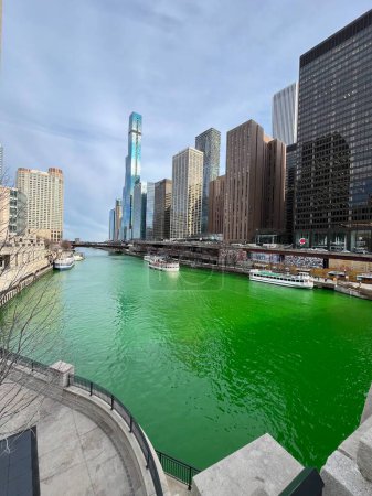 Foto de Chicago ciudad verde río día de San Patricio - Imagen libre de derechos