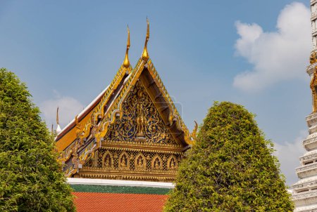 Ein Bild der Phra Ubosot, oder Kapelle, im Großen Palast.