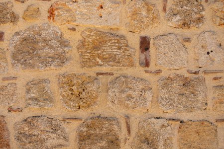 Téléchargez les photos : Fond de mur de pierre brun-gris. Modèle de texture et de fond de mur d'ardoise - en image libre de droit