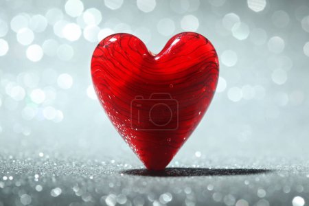 Téléchargez les photos : Fond rouge brillant coeur - en image libre de droit