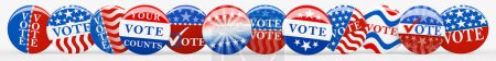 Téléchargez les photos : Panorama de diverses épinglettes de vote américaines rouges, blanches et bleues. Collecte des boutons de vote pour l'élection présidentielle américaine ou les élections locales. 3d rendu. - en image libre de droit