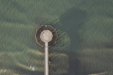 Téléchargez les photos : Documentation photographique aérienne de la jetée Marina di Pietrasanta Versilia Italie Toscane - en image libre de droit