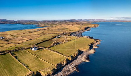 Téléchargez les photos : Aerial view of the amazing rocky coast at Ballyederland by St Johns Point in County Donegal - Ireland - en image libre de droit