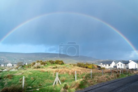 Téléchargez les photos : Glencolumbkille dans le comté de Donegal - République d'Irlande. - en image libre de droit