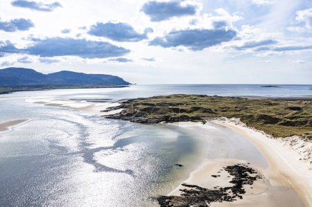 Téléchargez les photos : Baie de Sheskinmore entre Ardara et Portnoo dans le Donegal - Irlande - en image libre de droit