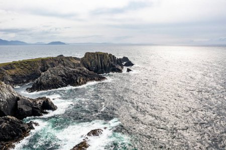 Foto de Vista aérea de la costa de Malin Head en Irlanda - Imagen libre de derechos