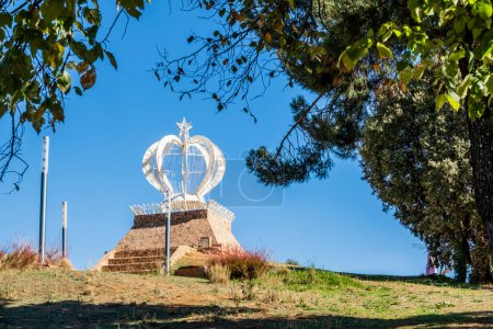 Téléchargez les photos : Royal monument in park of mountainous Ifrane, Morocco - en image libre de droit
