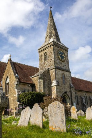 Foto de El exterior de la Iglesia de Cristo, Sandown, en la ciudad balnearia de Sandown en la Isla de Wight, Reino Unido. - Imagen libre de derechos