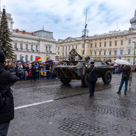 Téléchargez les photos : Arad, Arad - Roumanie - 01.01.2024 : Unité militaire TAB au défilé de la fête nationale - en image libre de droit