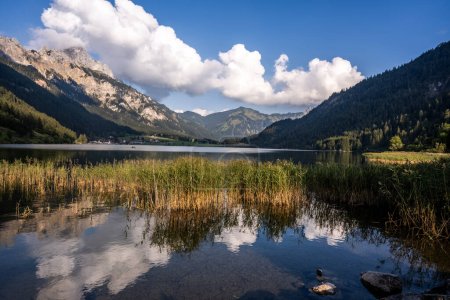 Foto de Lago Halden en Tirol en Austria - Imagen libre de derechos
