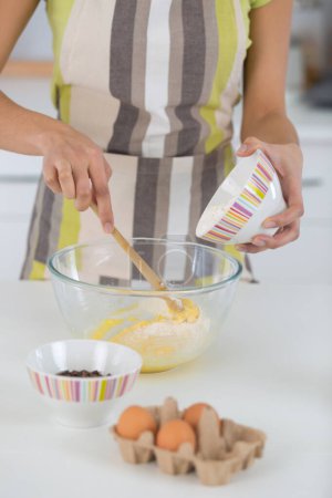 Herstellung einer Creme für hausgemachte Kuchen